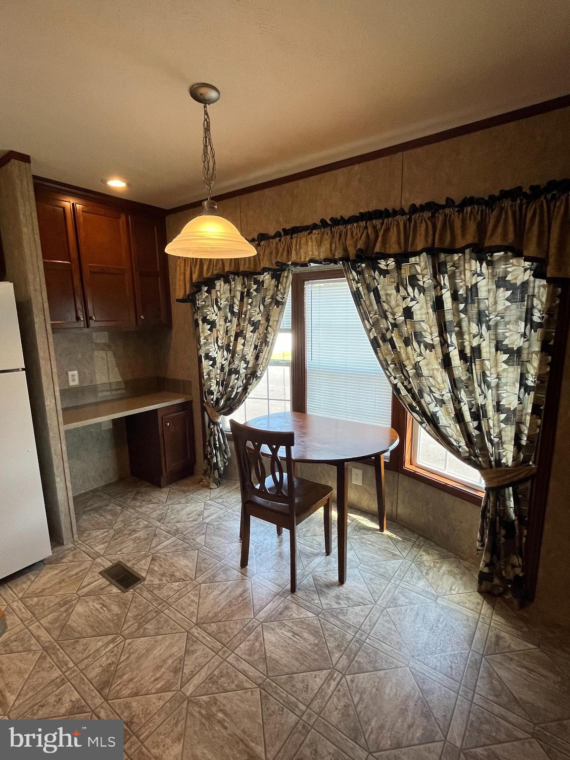 233 Robwood Road Baltimore, MD 21222 - Photo 17 of 38