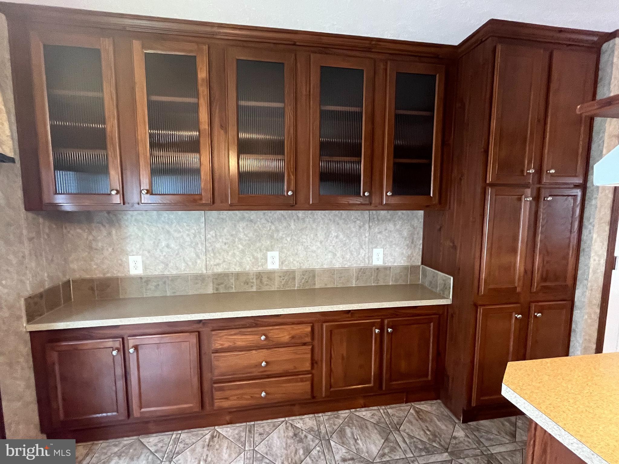 233 Robwood Road Baltimore, MD 21222 - Photo 19 of 38