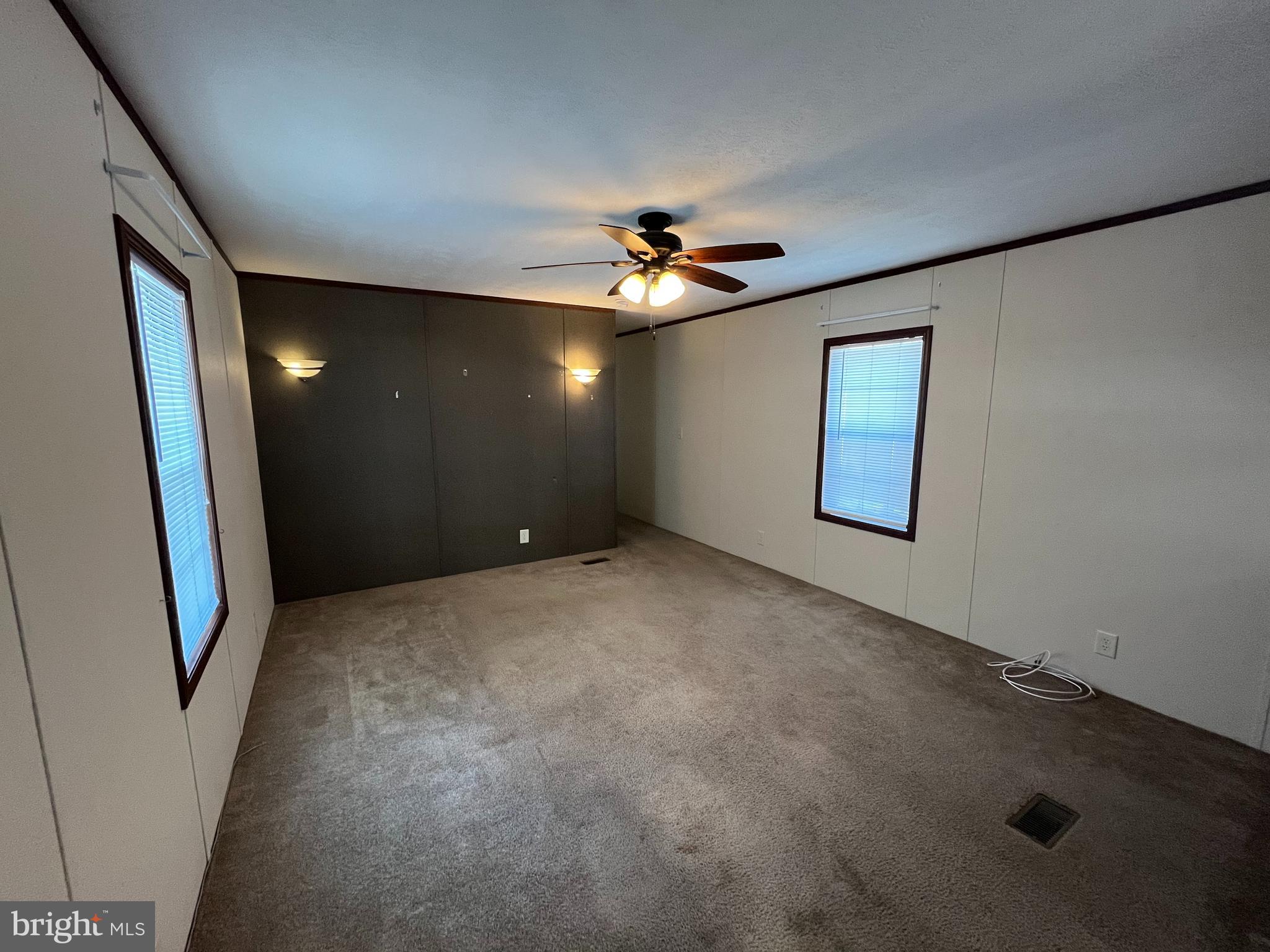 233 Robwood Road Baltimore, MD 21222 - Photo 22 of 38