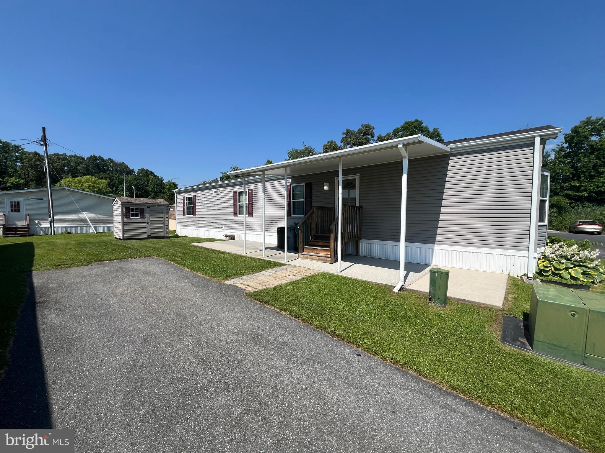 233 Robwood Road Baltimore, MD 21222 - Photo 4 of 38