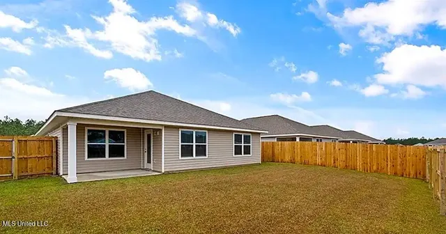 $2,099 | 8004 Westwood Circle, Ocean Springs, MS 39564