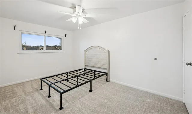 $424,900 | 930 Shady Creek Lane, Bedford, TX 76021