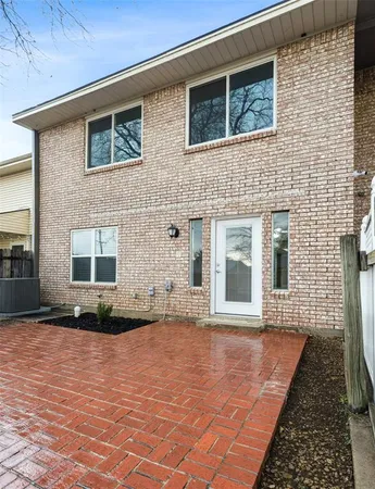 $410,000 | 930 Shady Creek Lane, Bedford, TX 76021