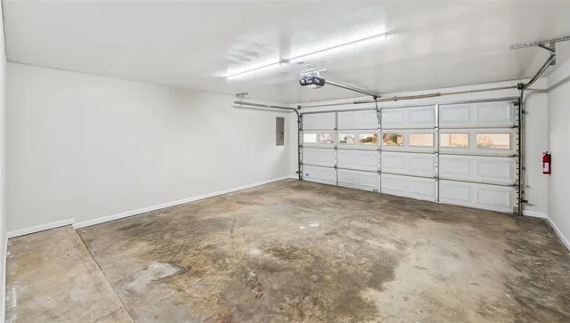 $424,900 | 930 Shady Creek Lane, Bedford, TX 76021