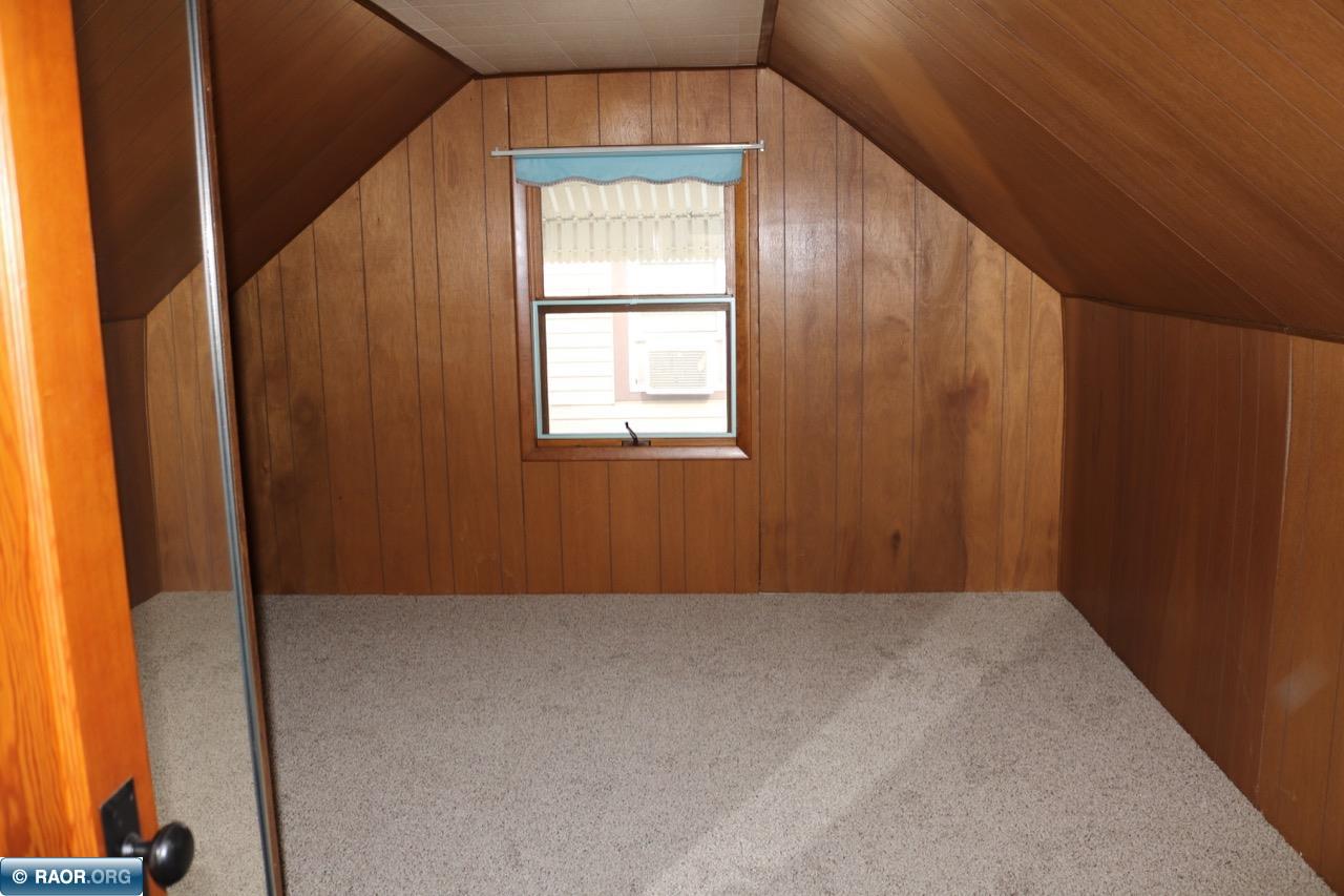 1417 South 13th Street Virginia, MN 55792 - Photo 11 of 23