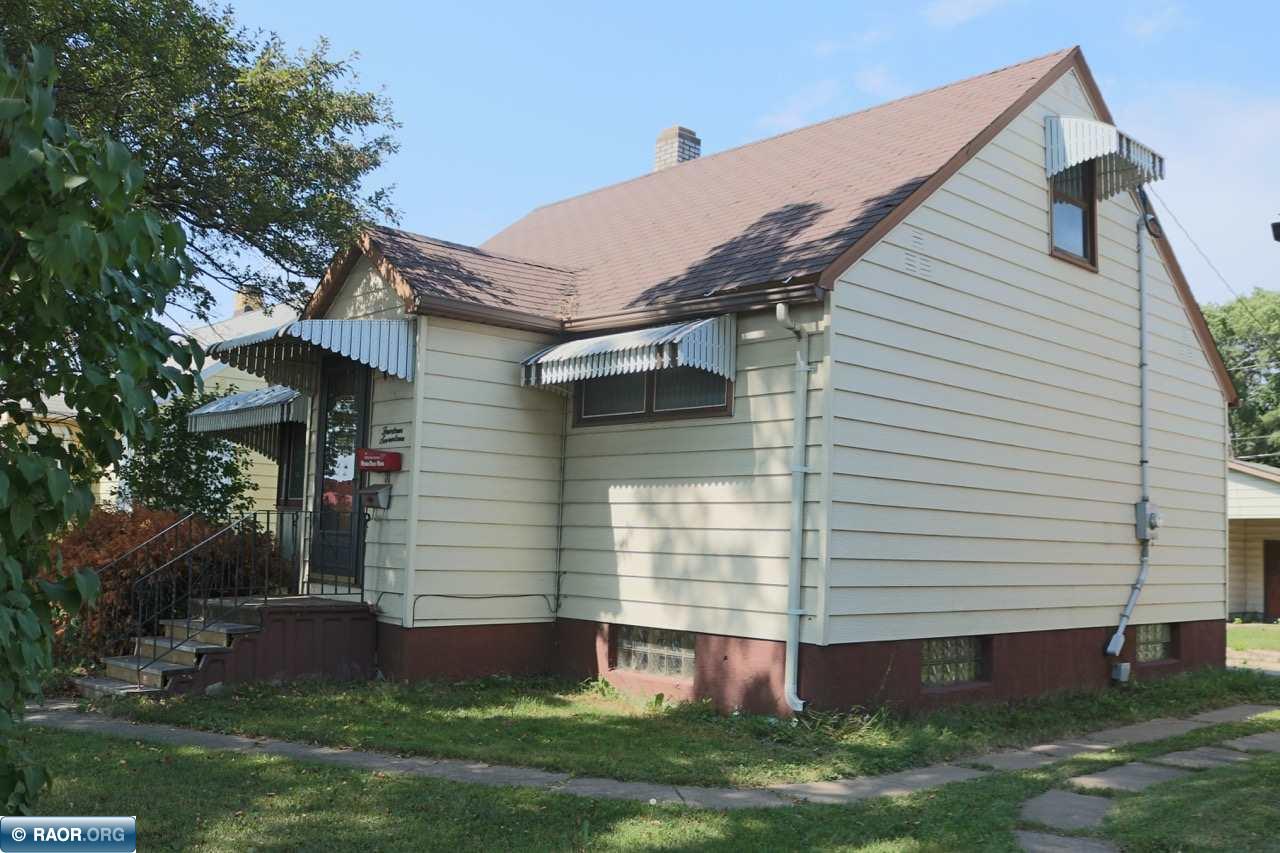 1417 South 13th Street Virginia, MN 55792 - Photo 2 of 23