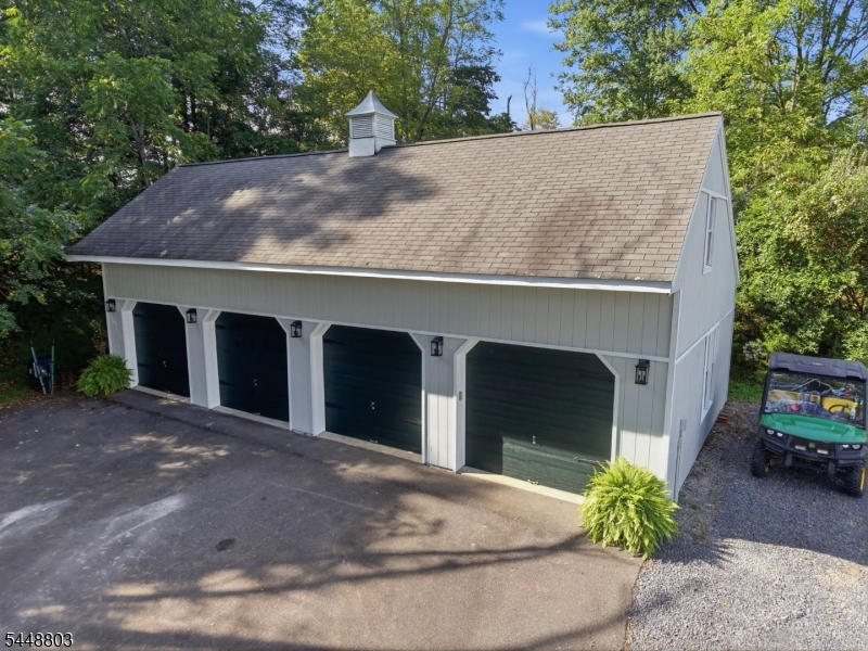 79 Perryville Road Pittstown, NJ 08867 - Photo 44 of 49 Gallery Image 44