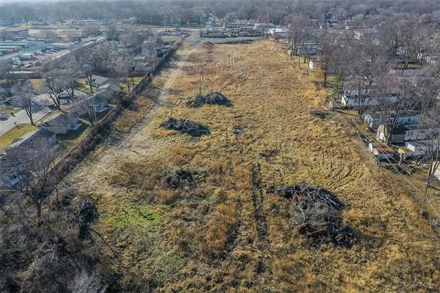 $1,100,000 | 301 North Scott Avenue, Belton, MO 64012