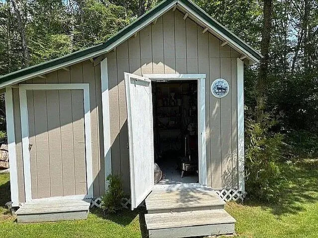 $415,000 | 10 Wood Duck Way, Millinocket, ME 04462