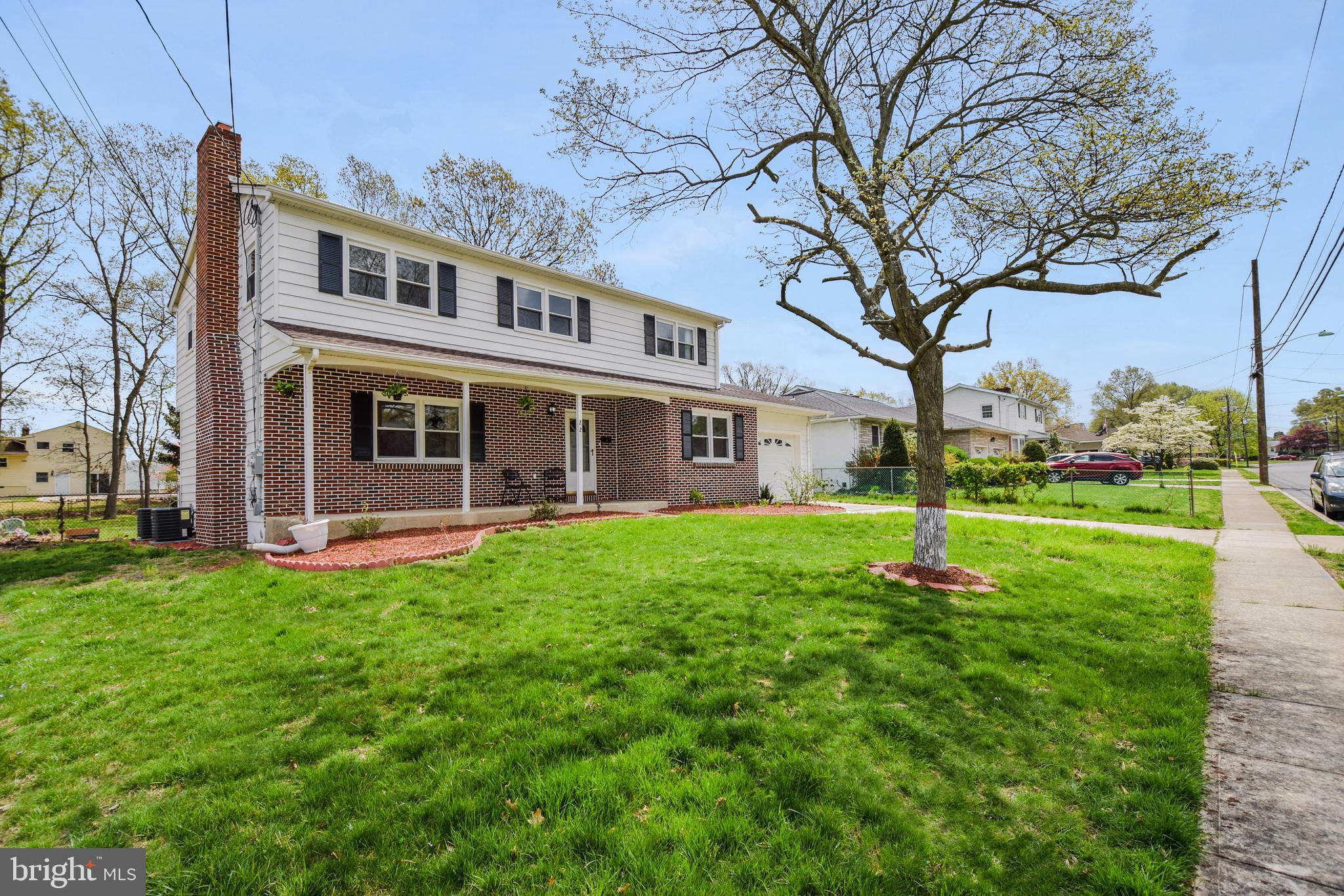 22 Cold Spring Road Hamilton, NJ 08619 - Photo 2 of 33