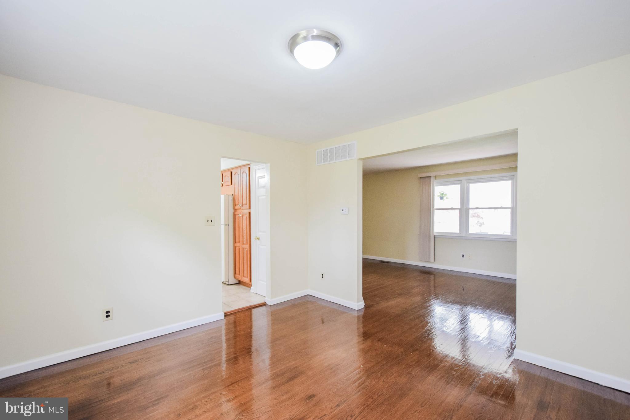 22 Cold Spring Road Hamilton, NJ 08619 - Photo 7 of 33