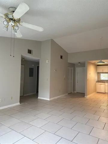 $1,695 | 11411 Midfield Way, Tampa, FL 33624