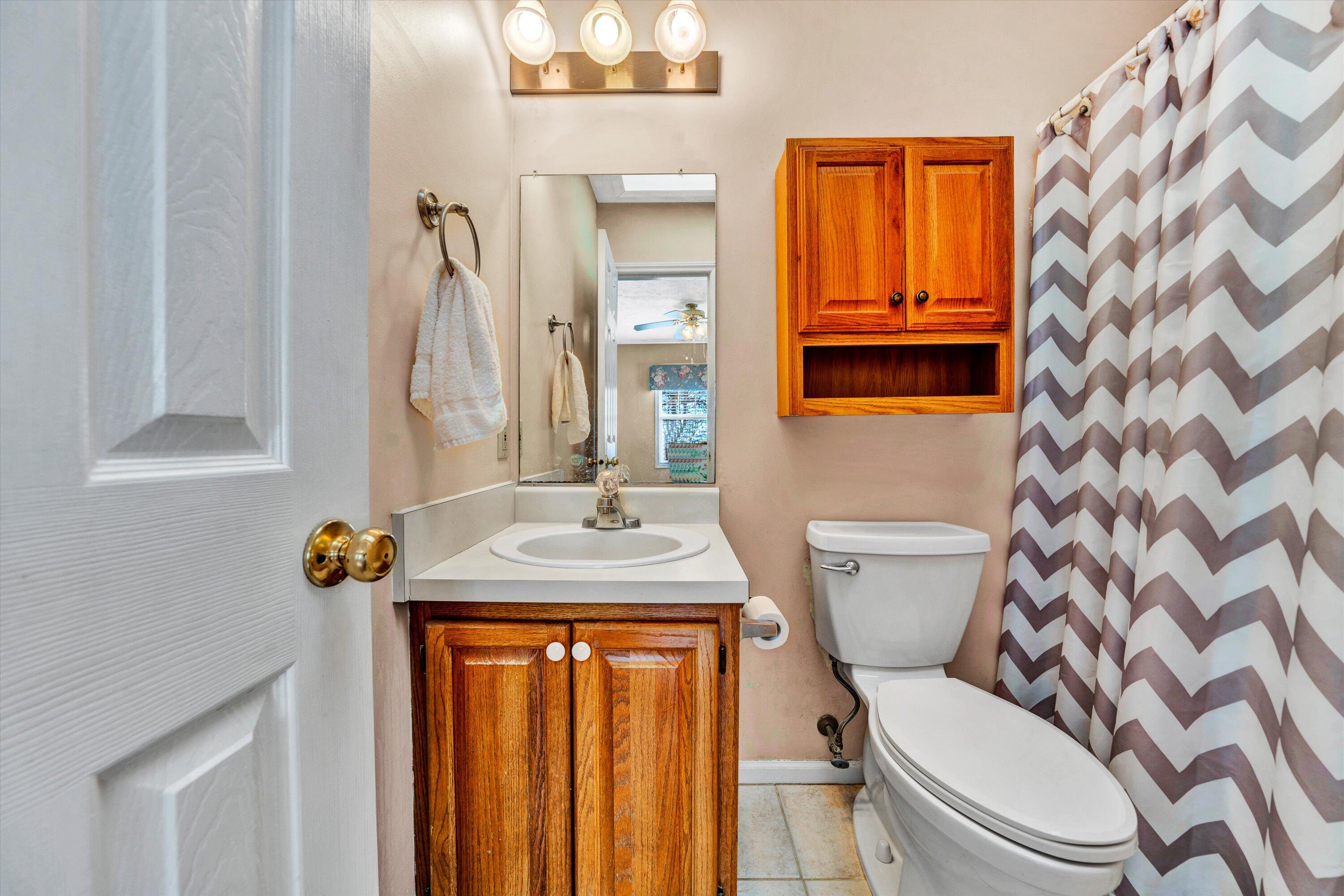 1288 Tuck Road Moneta, VA 24121 - Photo 16 of 36 16-121420230012