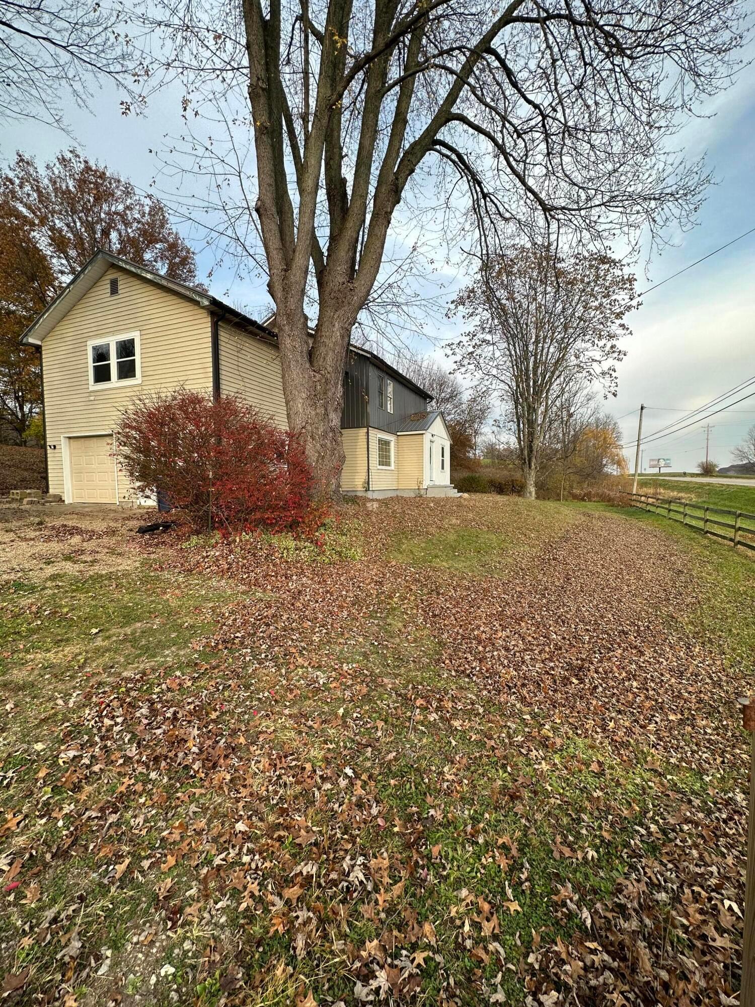 8377 Columbus Road Mount Vernon, OH 43050 - Photo 2 of 33 IMG-6269