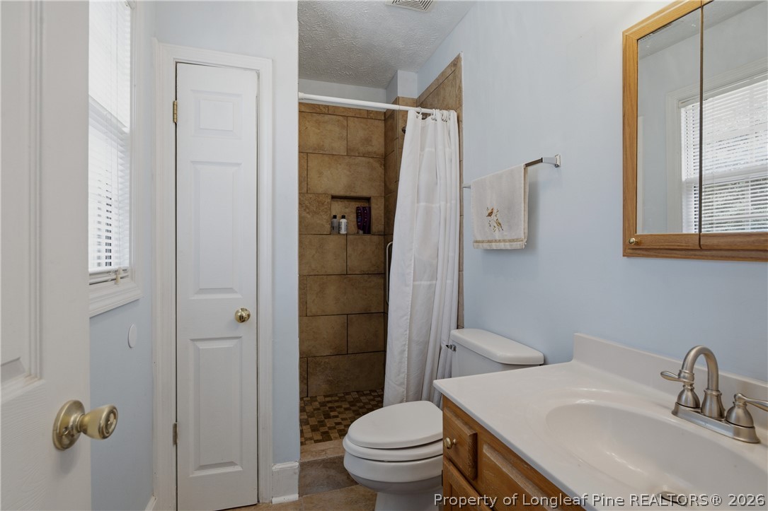 135 Partridge Road Fayetteville, NC 28306 - Photo 27 of 43