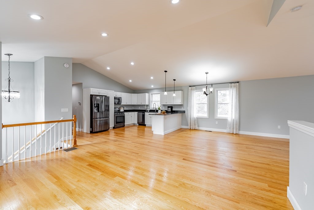 17 NW Road Westfield, MA 01085 - Photo 13 of 37 Gallery Image 13