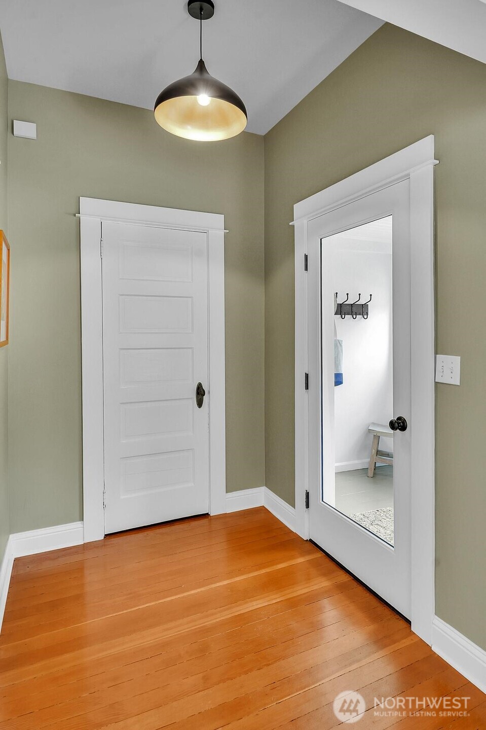 511 North 82nd Street Seattle, WA 98103 - Photo 11 of 23