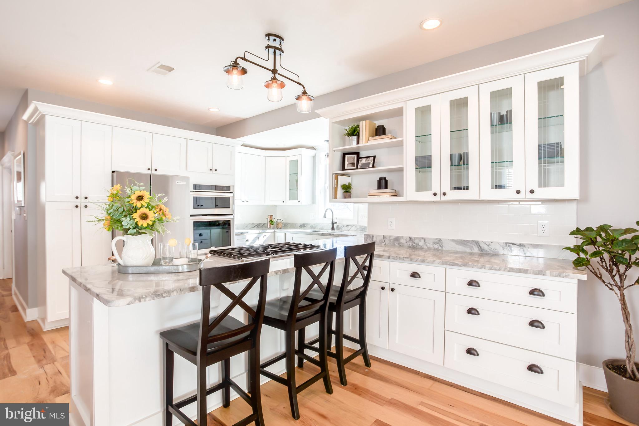 4124 21st Road North Arlington, VA 22207 - Photo 13 of 56 Friendly Breakfast Bar