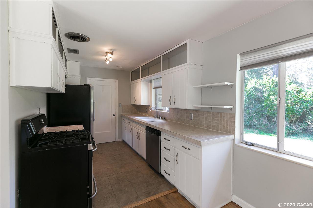620 Northwest 35th Street Gainesville, FL 32607 - Photo 12 of 30