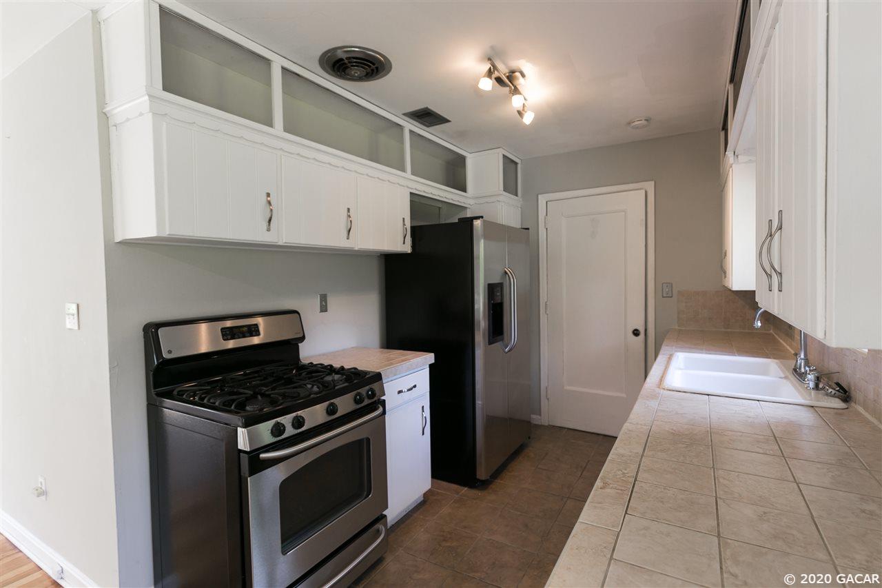 620 Northwest 35th Street Gainesville, FL 32607 - Photo 13 of 30