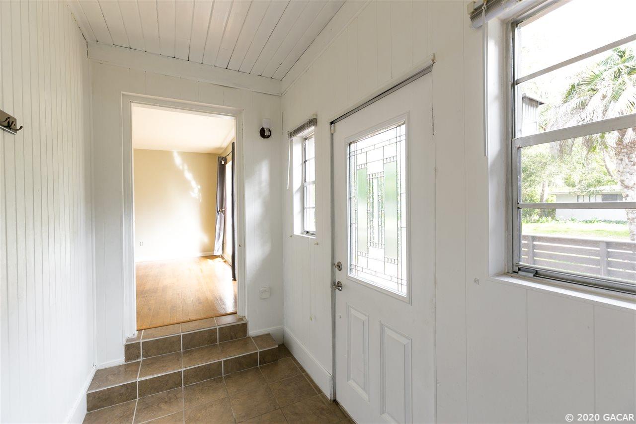 620 Northwest 35th Street Gainesville, FL 32607 - Photo 5 of 30