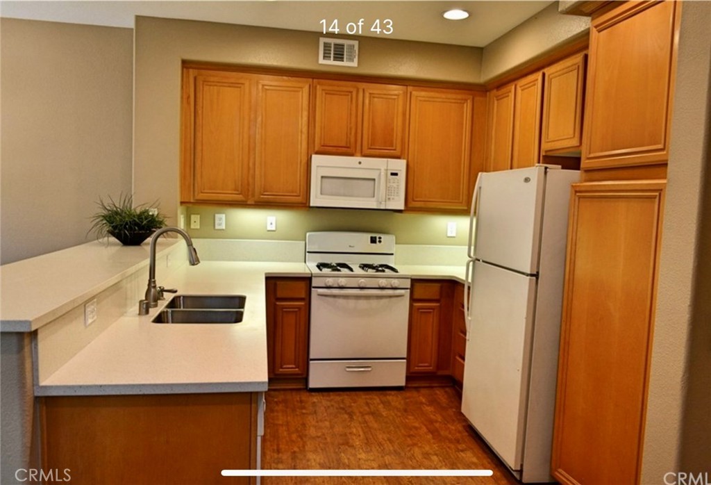 12199 North Main Street, Unit 3 Rancho Cucamonga, CA 91739 - Photo 7 of 35