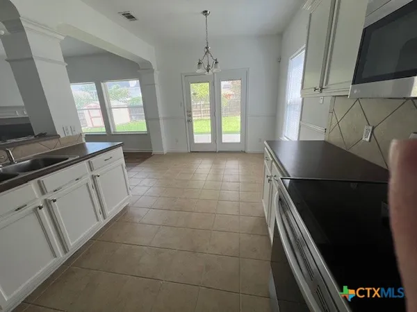 $1,800 | 215 Tribal Trail, Harker Heights, TX 76548