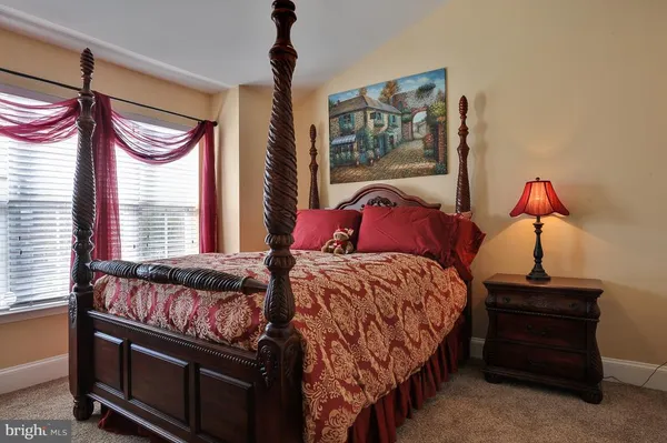 $4,000 | 5306 Sandyford Street, Alexandria, VA 22315