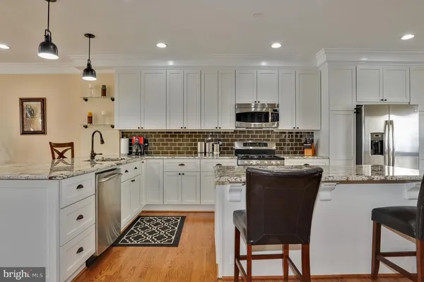 $4,000 | 5306 Sandyford Street, Alexandria, VA 22315