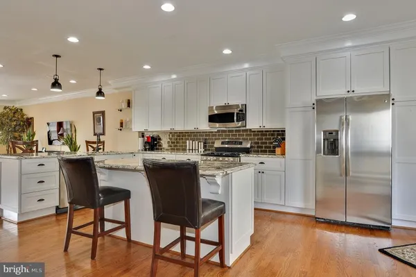 $4,000 | 5306 Sandyford Street, Alexandria, VA 22315