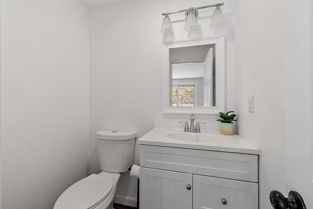 93 Bear Hill Road Gardner, MA 01440 - Photo 16 of 29 Gallery Image 16