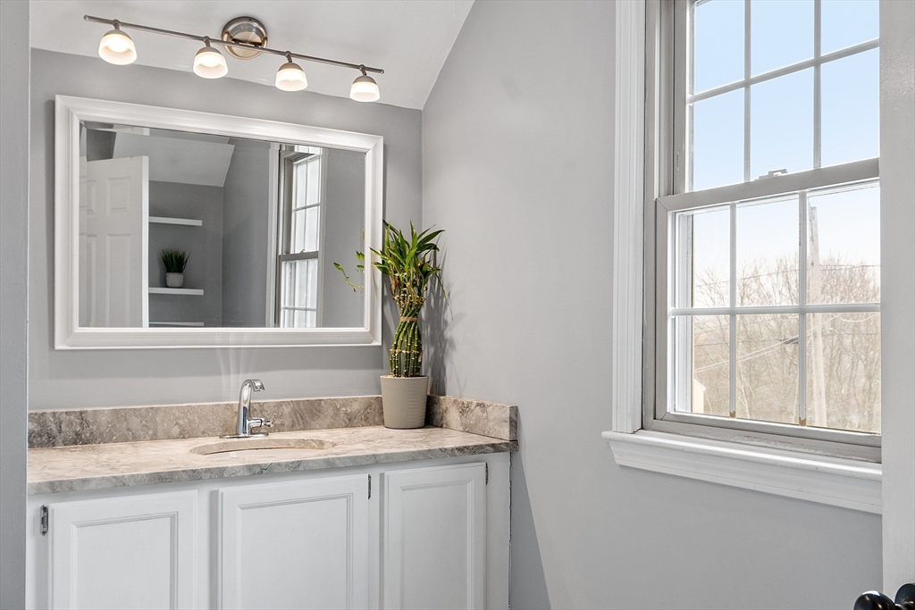 93 Bear Hill Road Gardner, MA 01440 - Photo 27 of 29 Gallery Image 27