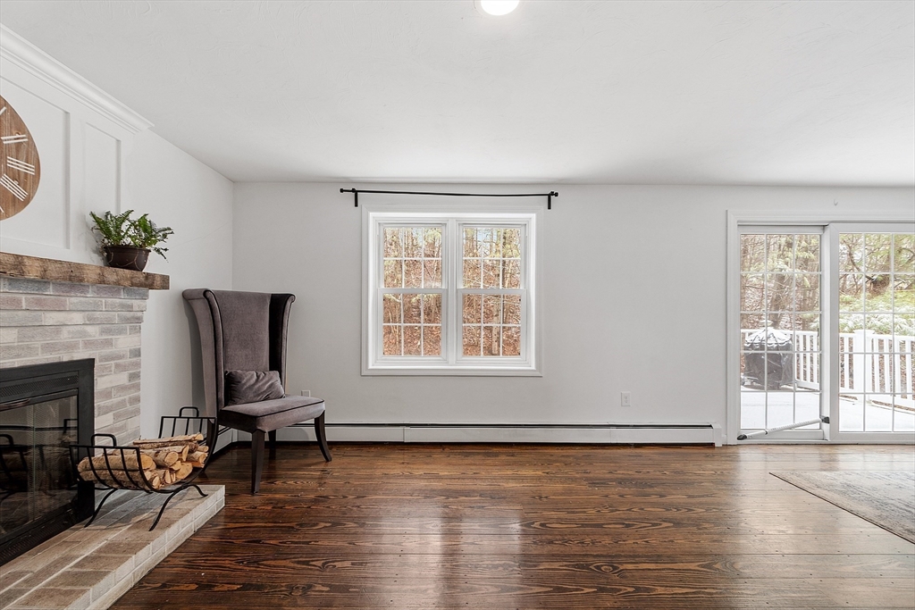 93 Bear Hill Road Gardner, MA 01440 - Photo 6 of 29 Gallery Image 6