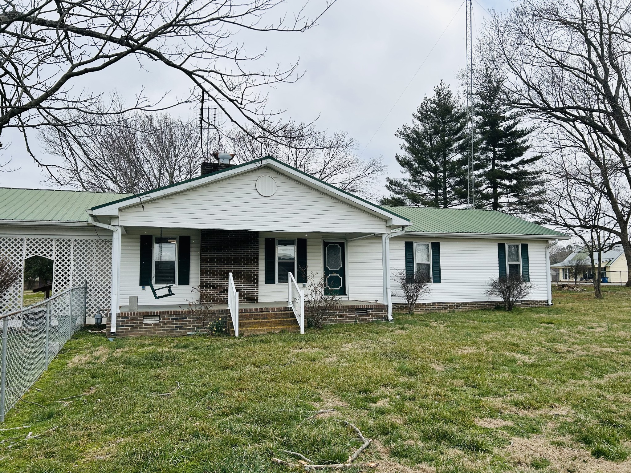 401 Hillcrest Road Manchester, TN 37355 - Photo 7 of 39