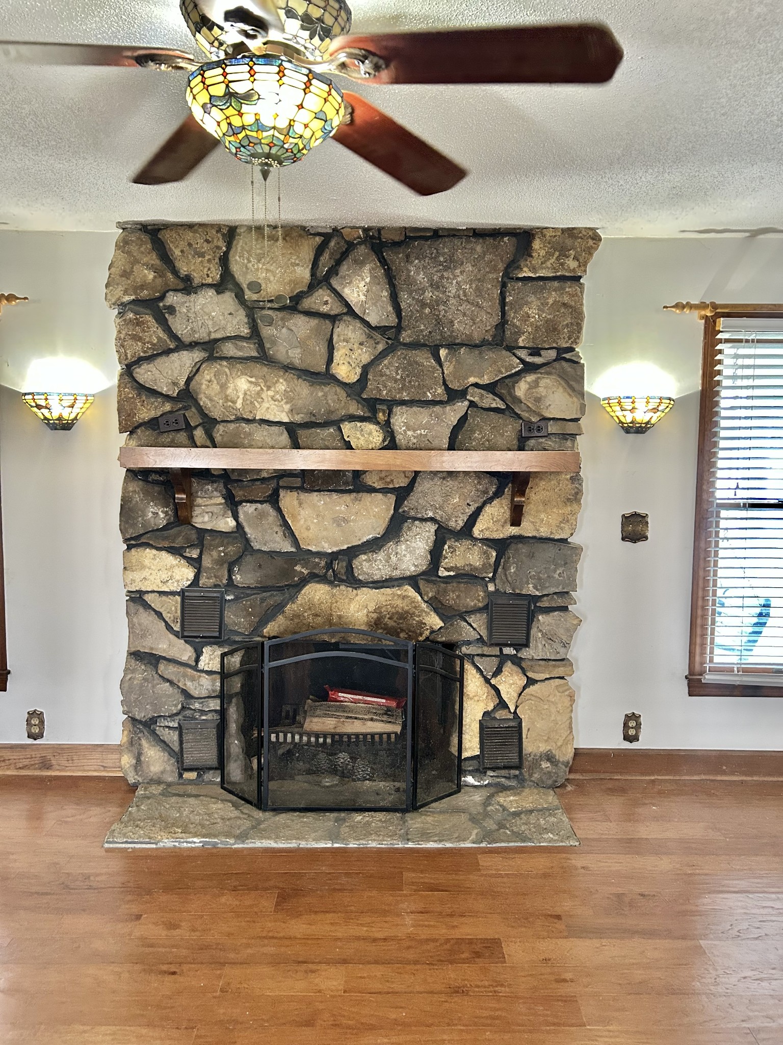 401 Hillcrest Road Manchester, TN 37355 - Photo 10 of 39