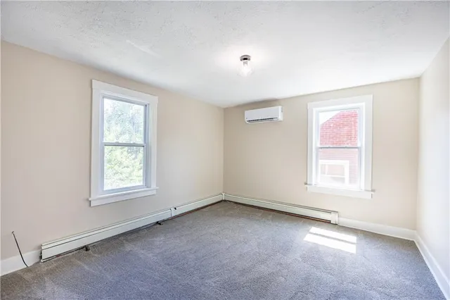 $1,800 | 2020 Frankella Avenue, Pittsburgh, PA 15221