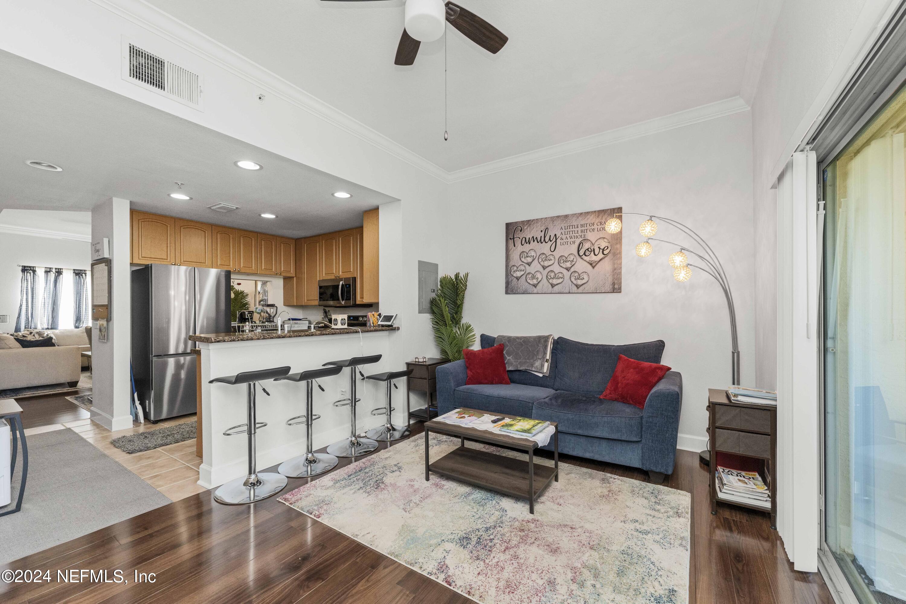 9745 Touchton Road, Unit 3324 Jacksonville, FL 32246 - Photo 13 of 40 10Den