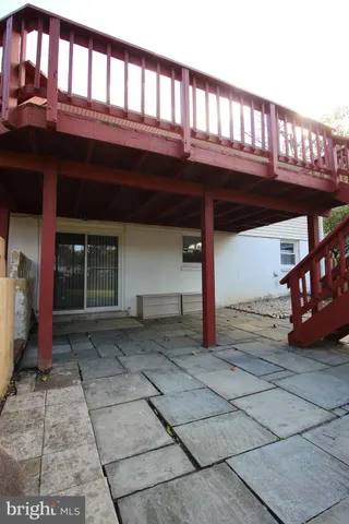 $3,600 | 102 Yeonas Drive Southeast, Vienna, VA 22180