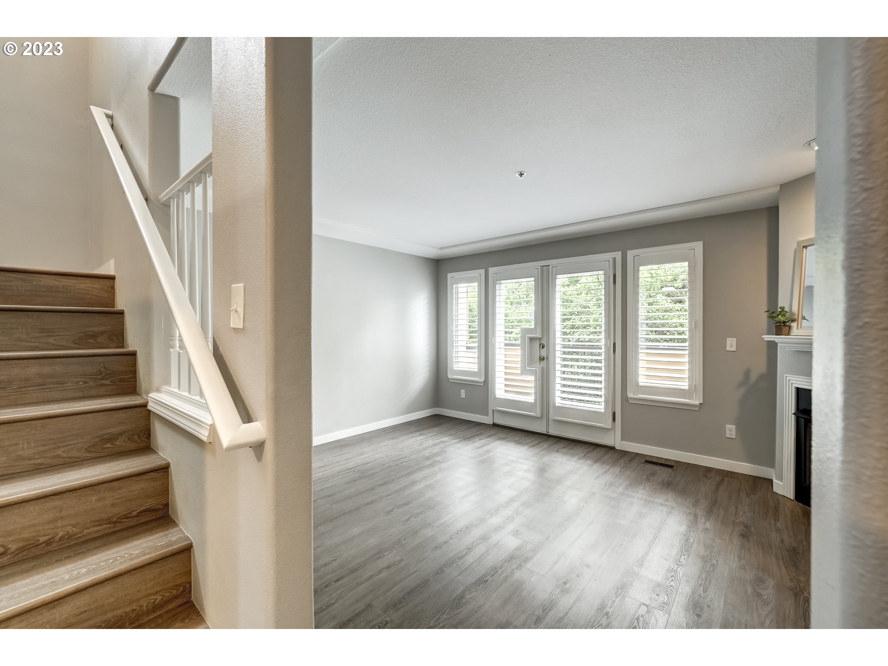 8265 Southwest Seneca Street Tualatin, OR 97062 - Photo 20 of 43 Staircase