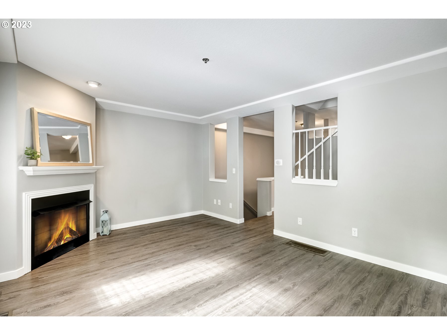 8265 Southwest Seneca Street Tualatin, OR 97062 - Photo 9 of 43 Living Room