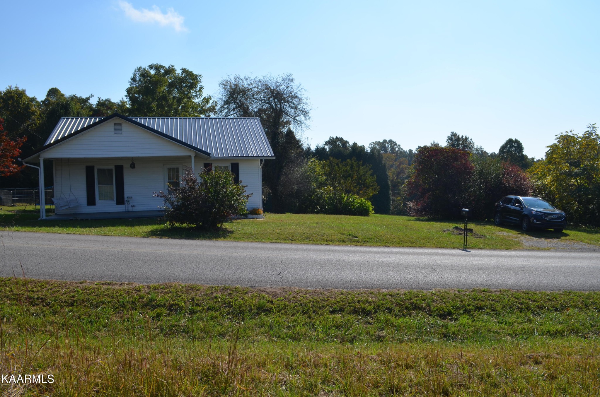 227 Black Oak Road Clinton, TN 37716 - Photo 1 of 1