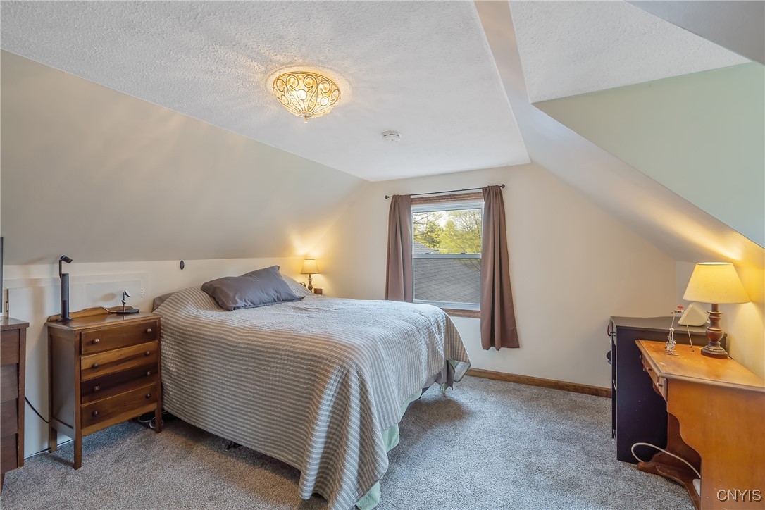 506 Richards Road Camillus, NY 13031 - Photo 29 of 37 Bedroom 4 on 2nd floor