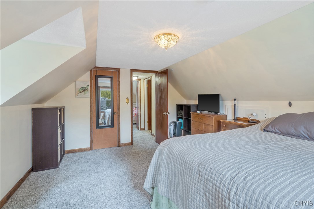 506 Richards Road Camillus, NY 13031 - Photo 30 of 37 Bedroom 4 on 2nd floor
