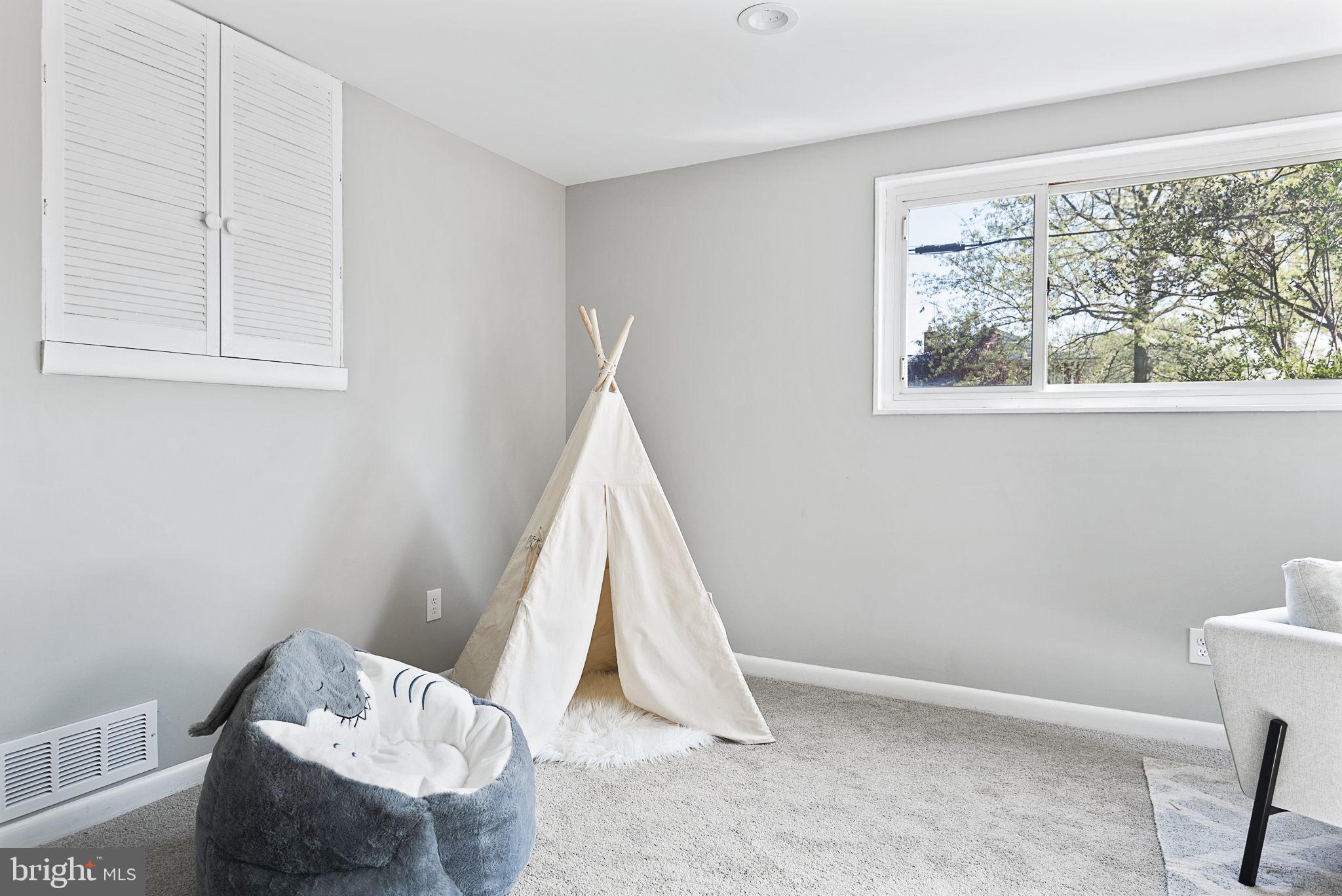 2713 Finch Street Silver Spring, MD 20902 - Photo 27 of 34 Gallery Image 27