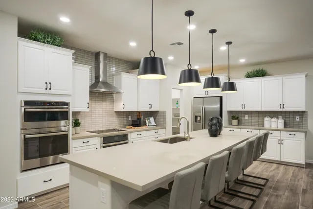 $639,999 | 4940 West La Puenta Avenue, Laveen, AZ 85339