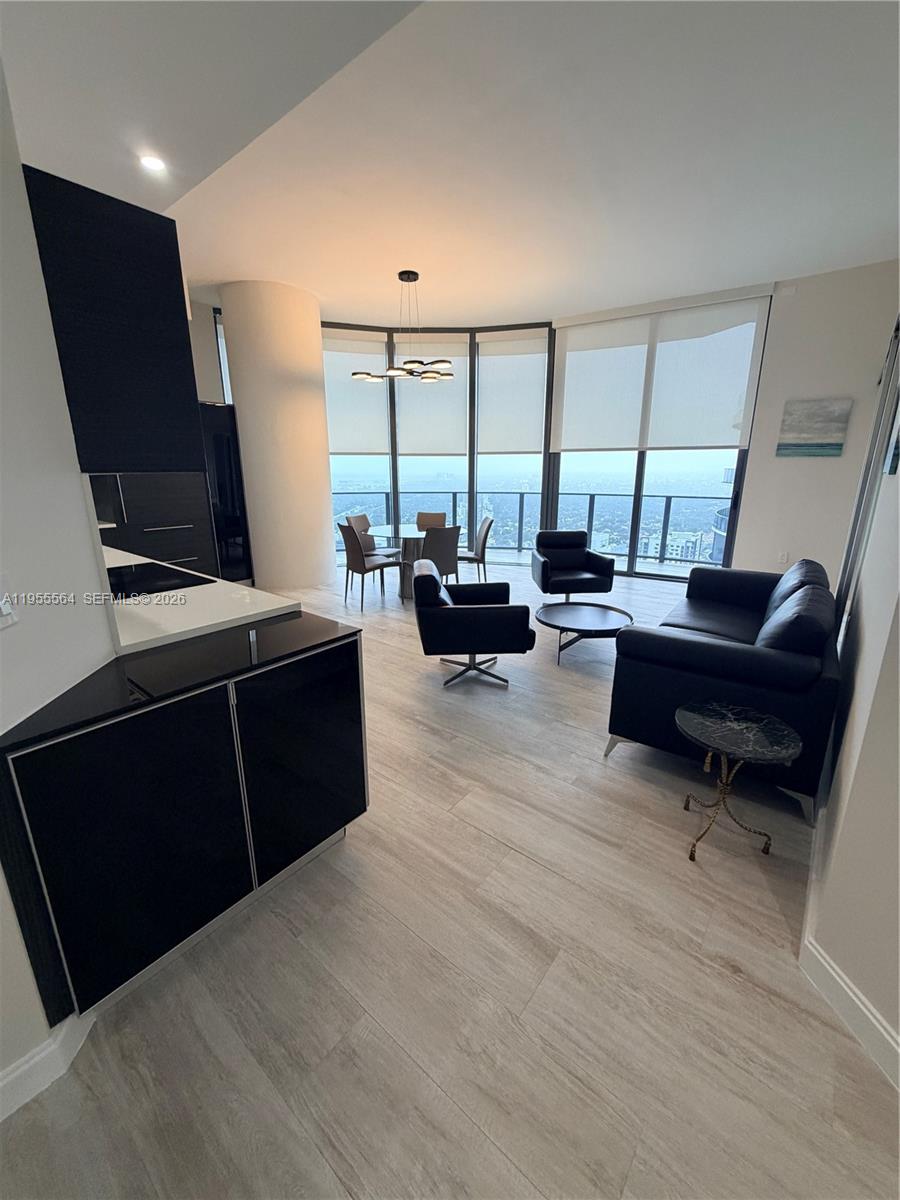 45 Southwest 9th Street, Unit 4606 Miami, FL 33130 - Photo 11 of 58