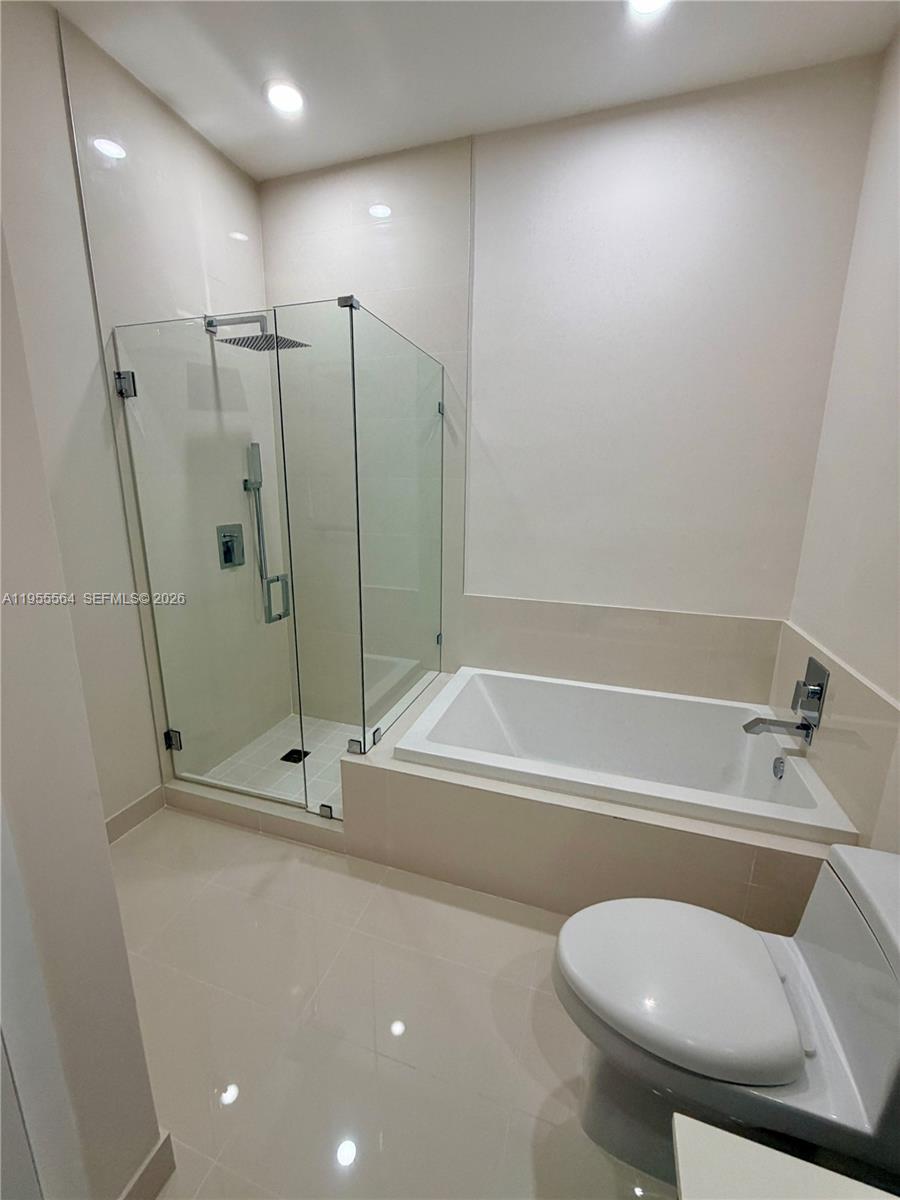 45 Southwest 9th Street, Unit 4606 Miami, FL 33130 - Photo 13 of 58