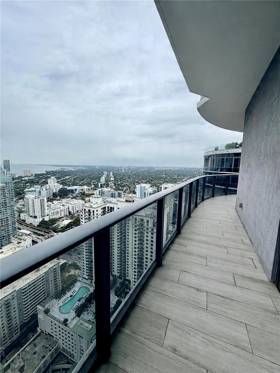 45 Southwest 9th Street, Unit 4606 Miami, FL 33130 - Photo 13 of 63