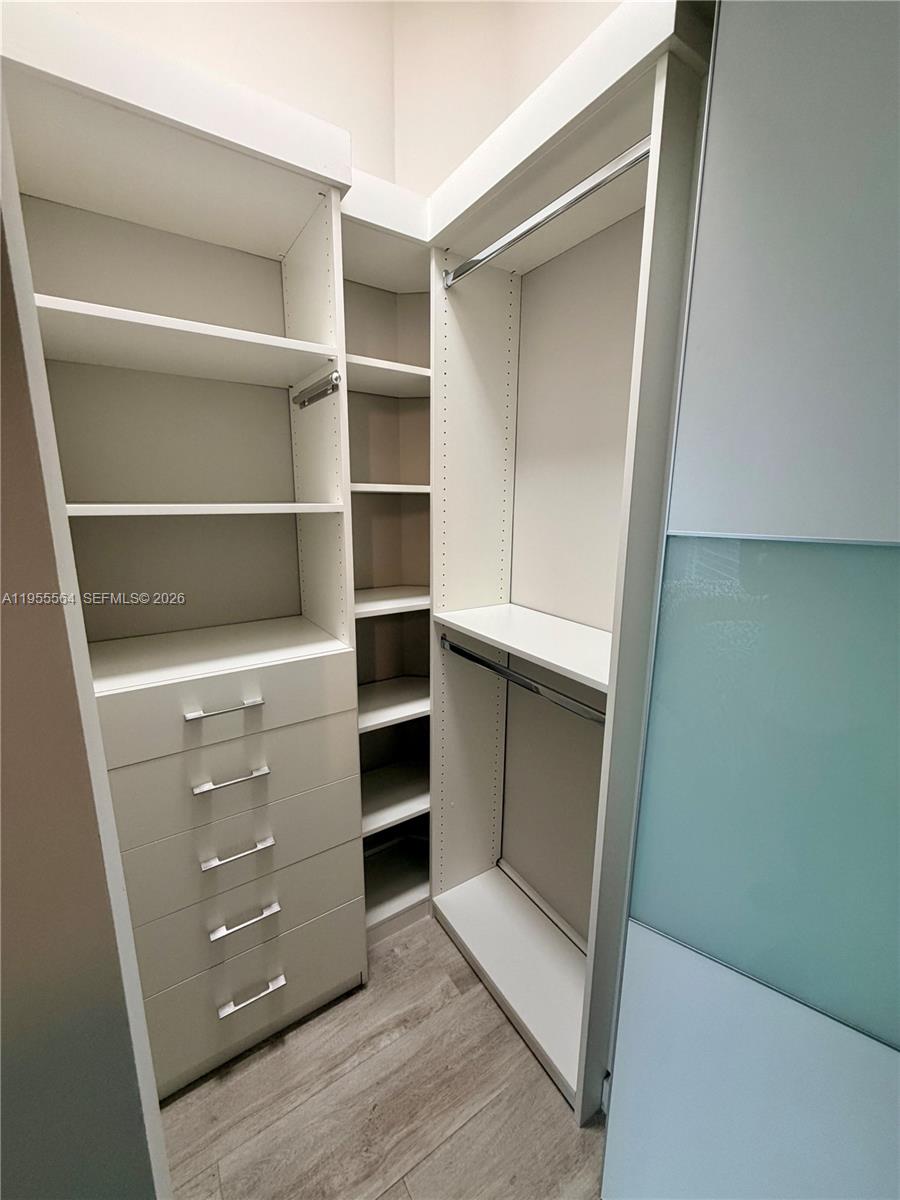 45 Southwest 9th Street, Unit 4606 Miami, FL 33130 - Photo 18 of 58