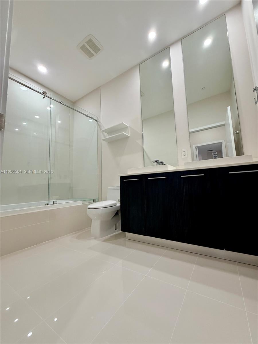 45 Southwest 9th Street, Unit 4606 Miami, FL 33130 - Photo 21 of 58